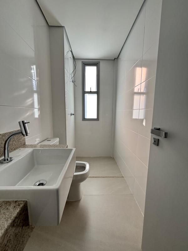 Apartamento, Sagrada Família, 3 Quartos, 2 Vagas, 1 Suíte