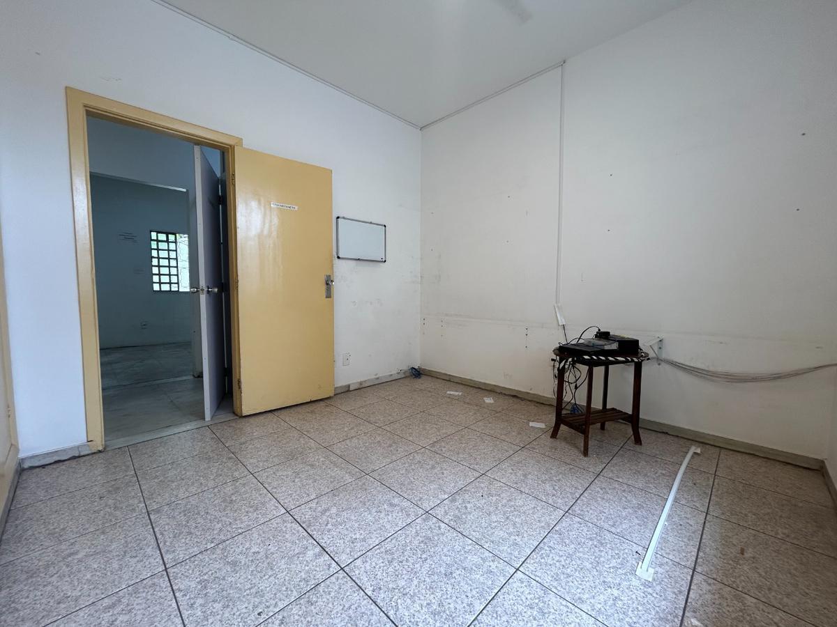 Casa Comercial, São Luiz (pampulha), 2 Quartos, 4 Vagas, 2 Suítes