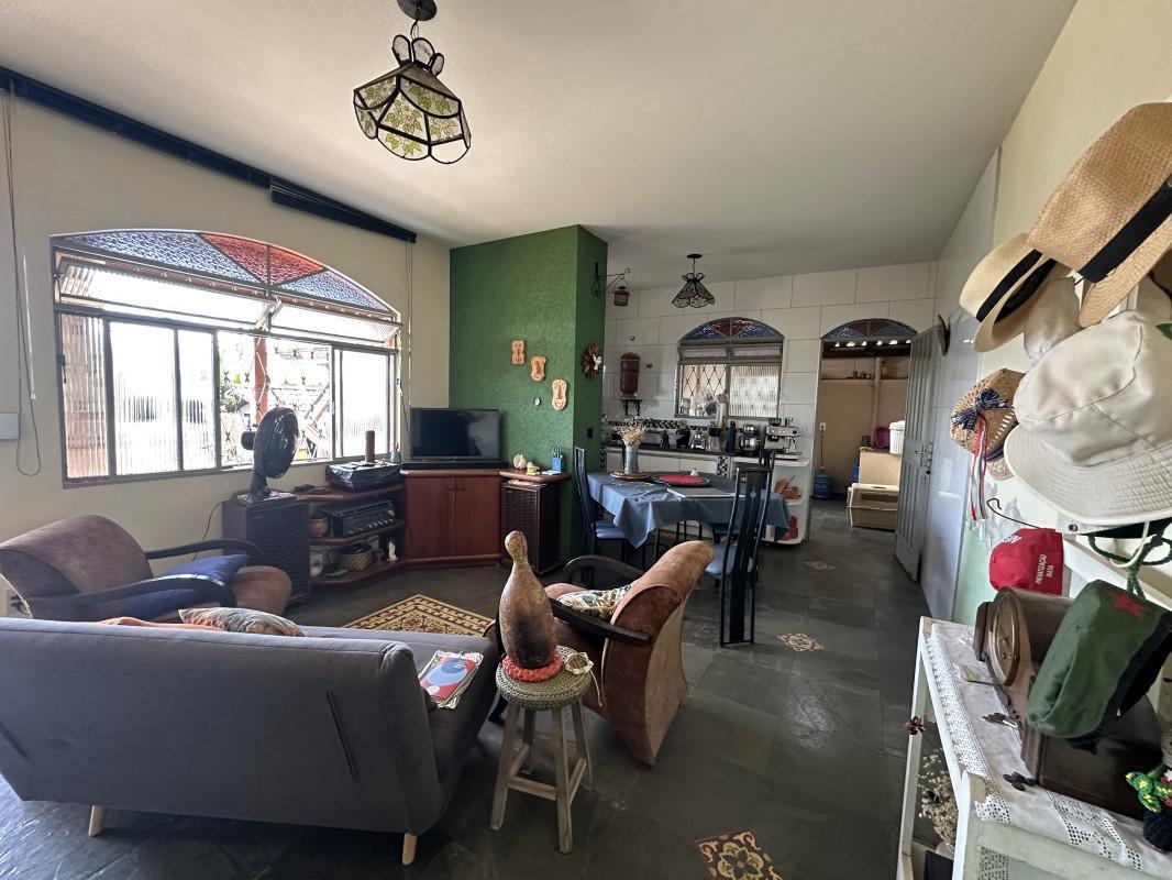 Casa, Novo Progresso, 4 Quartos, 2 Vagas, 2 Suítes