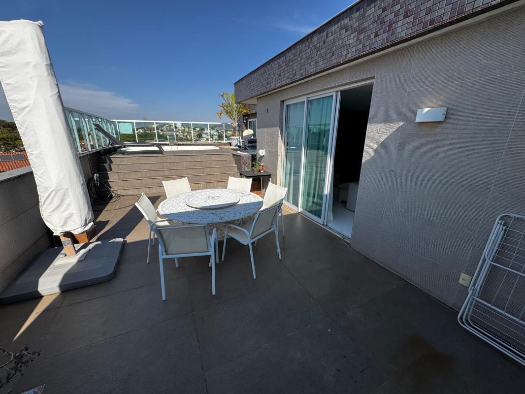 Cobertura, Fernão Dias, 4 Quartos, 4 Vagas, 2 Suítes