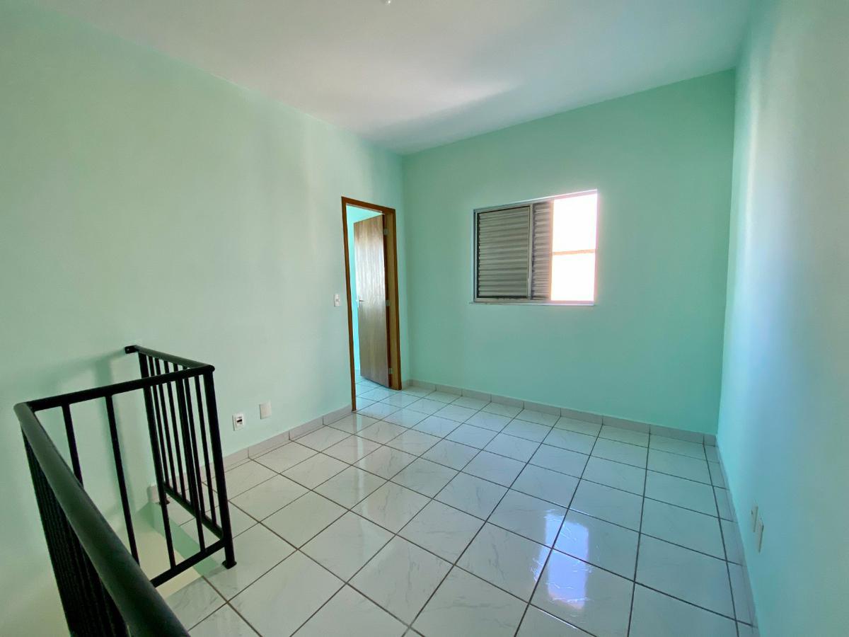 Casa, Paquetá, 3 Quartos, 4 Vagas, 1 Suíte