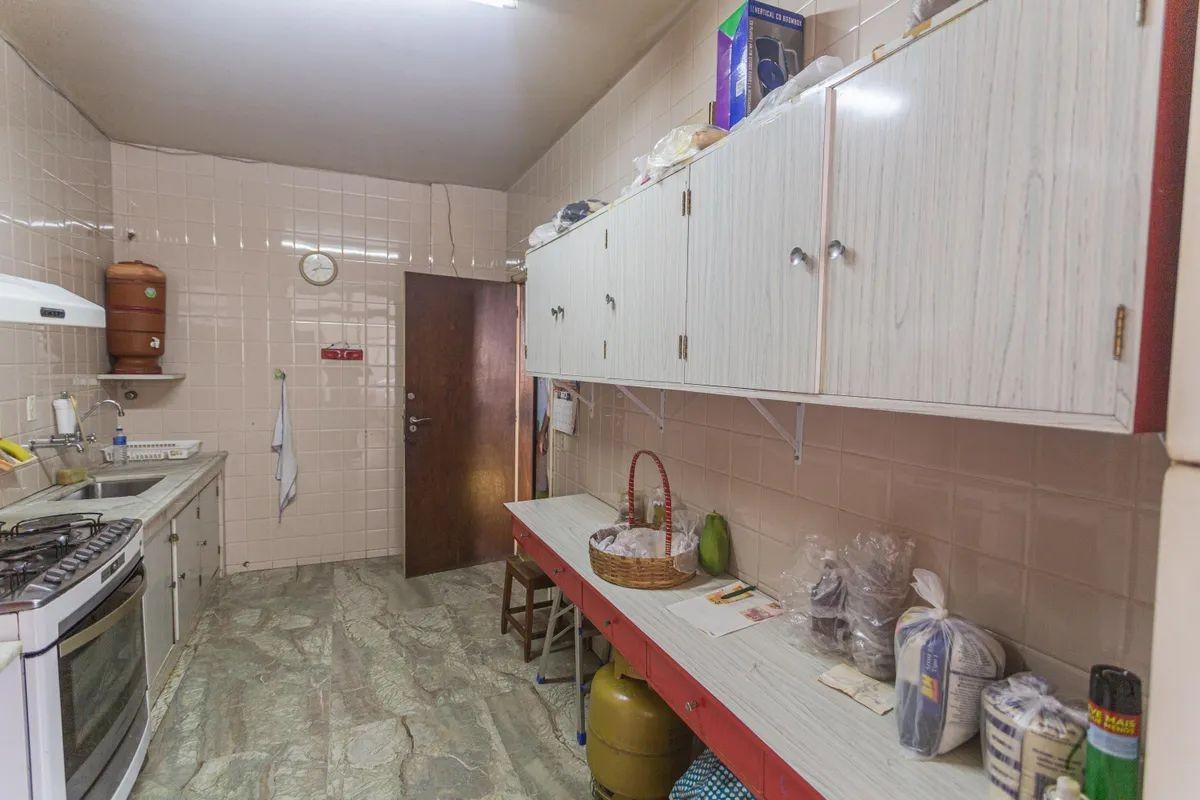 Apartamento, Centro, 4 Quartos, 1 Vaga, 2 Suítes