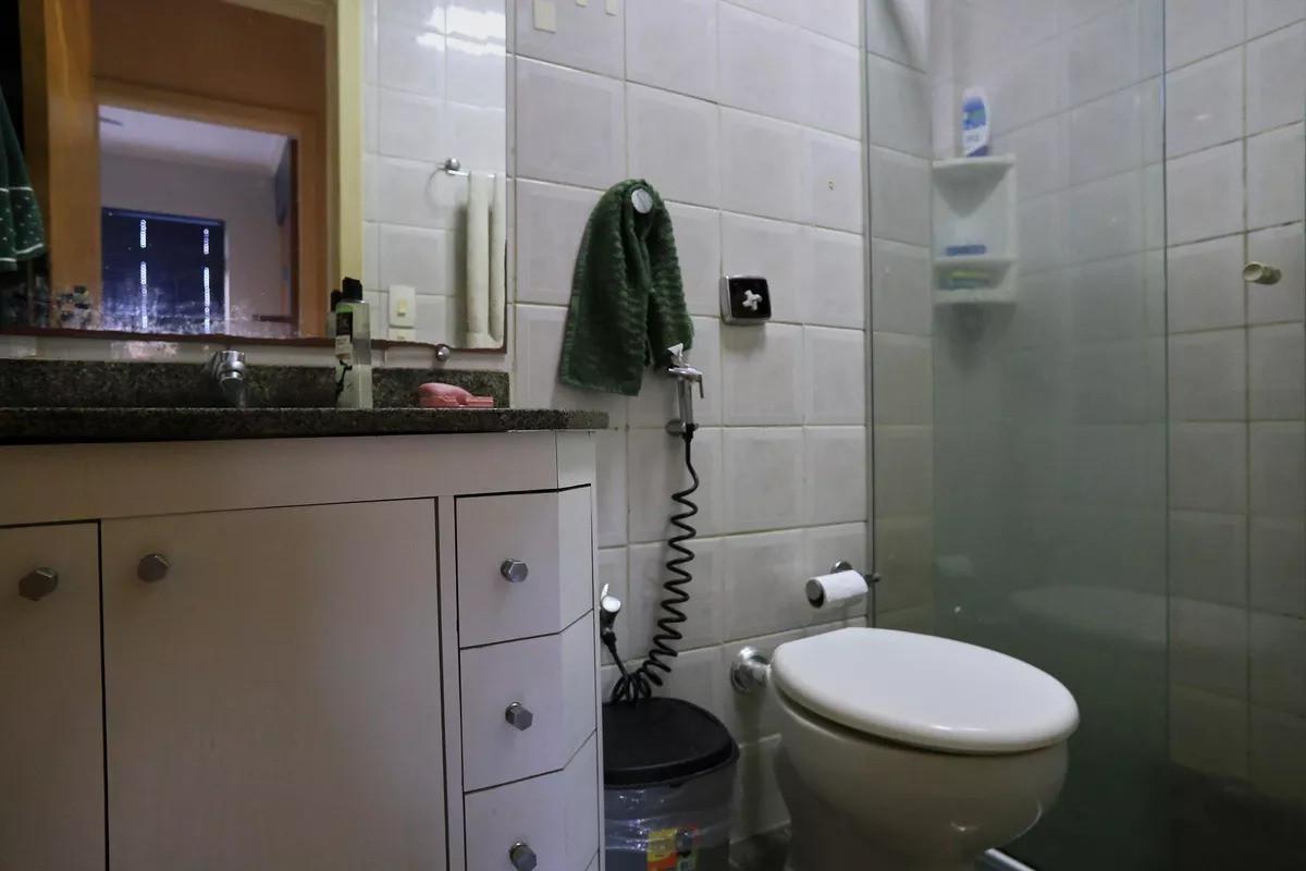 Apartamento, Sagrada Família, 3 Quartos, 1 Vaga, 1 Suíte