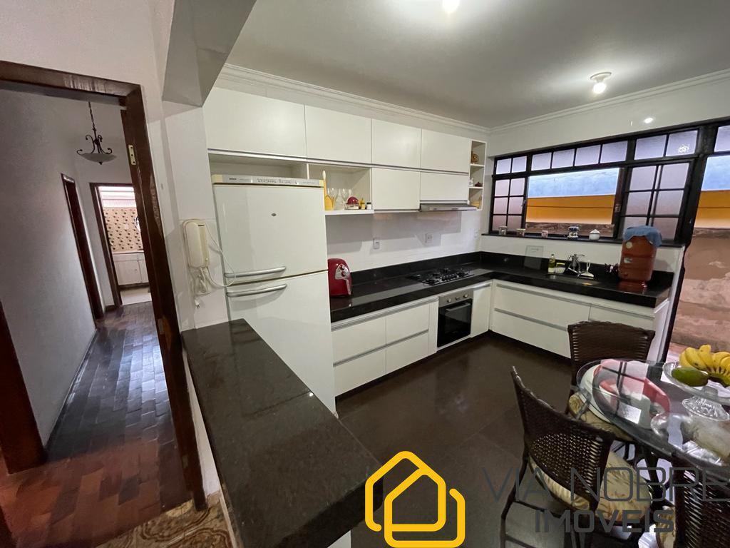 Casa, Betânia, 3 Quartos, 3 Vagas, 2 Suítes