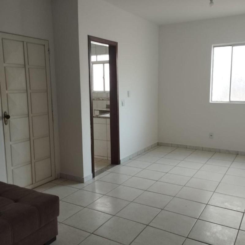 Casa, Planalto, 3 Quartos, 6 Vagas, 1 Suíte