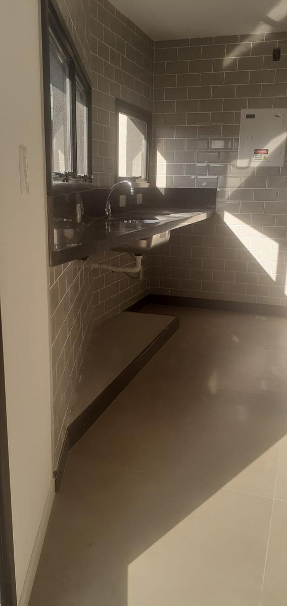 Apartamento, São Pedro, 2 Quartos, 2 Vagas, 1 Suíte