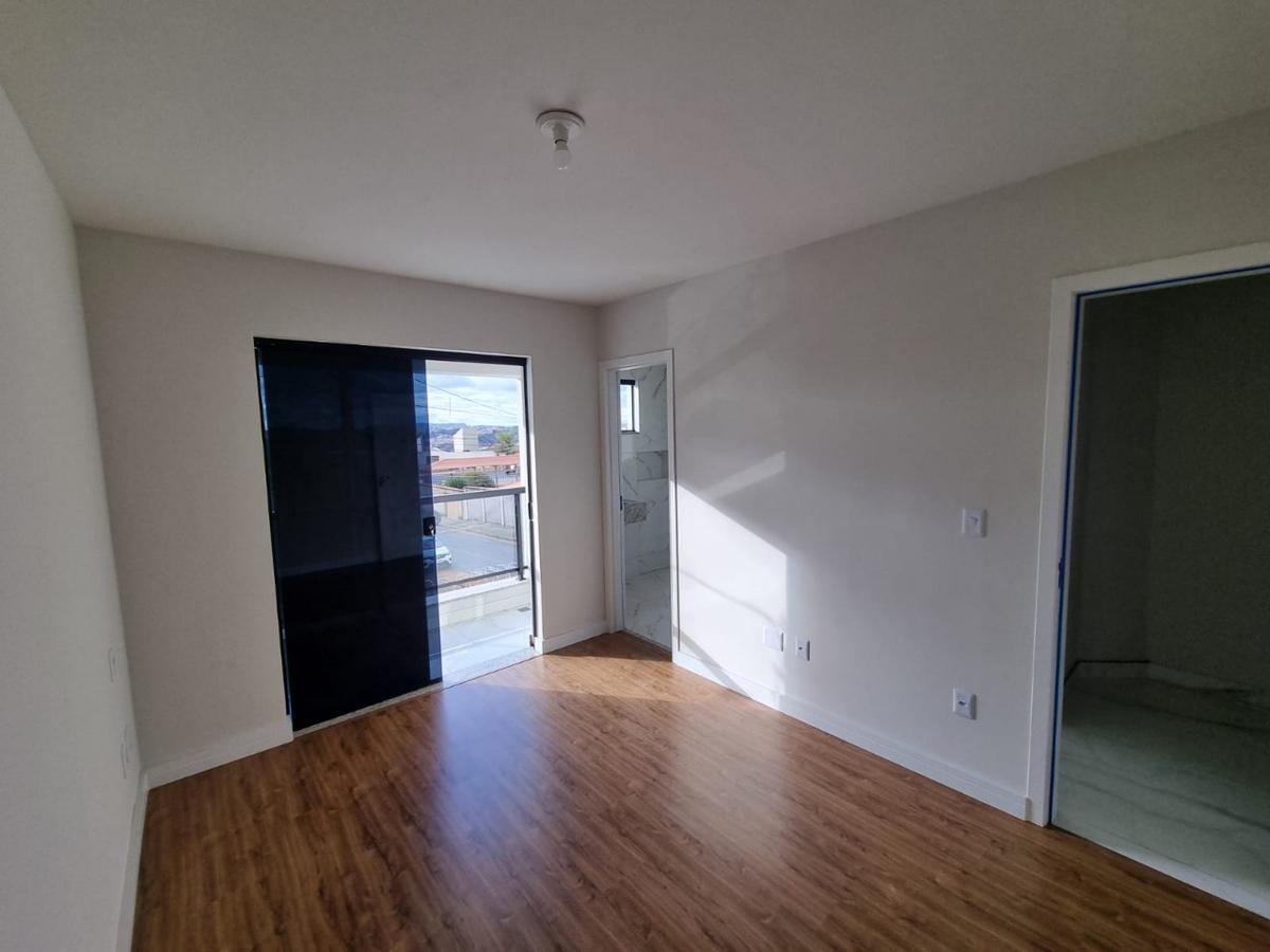 Casa, Floramar, 3 Quartos, 2 Vagas