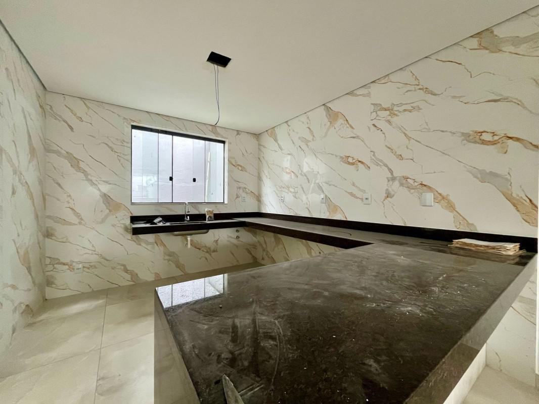 Casa, Cândida Ferreira, 3 Quartos, 2 Vagas, 1 Suíte