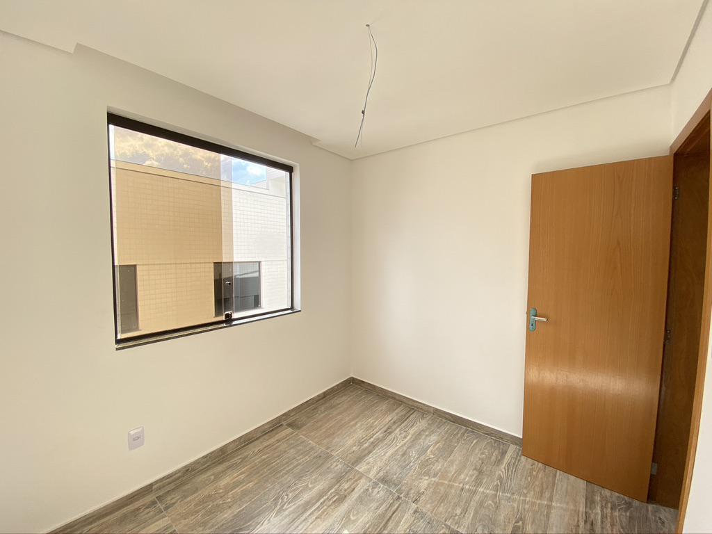 Apartamento, Caiçaras, 3 Quartos, 4 Vagas, 1 Suíte