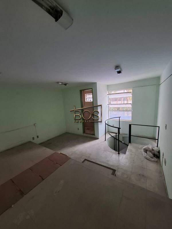 Andar, Lourdes, 0 Quarto, 0 Vaga