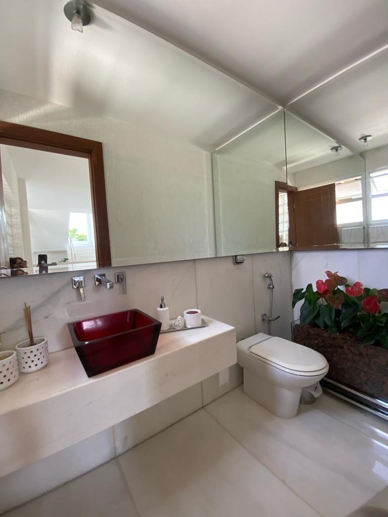 Casa, Bandeirantes (pampulha), 5 Quartos, 18 Vagas, 4 Suítes