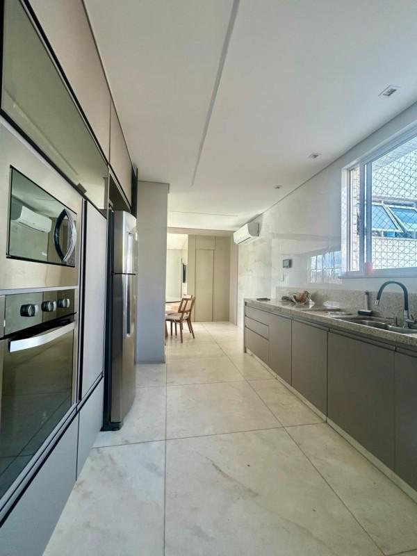 Apartamento, Castelo, 4 Quartos, 3 Vagas, 3 Suítes