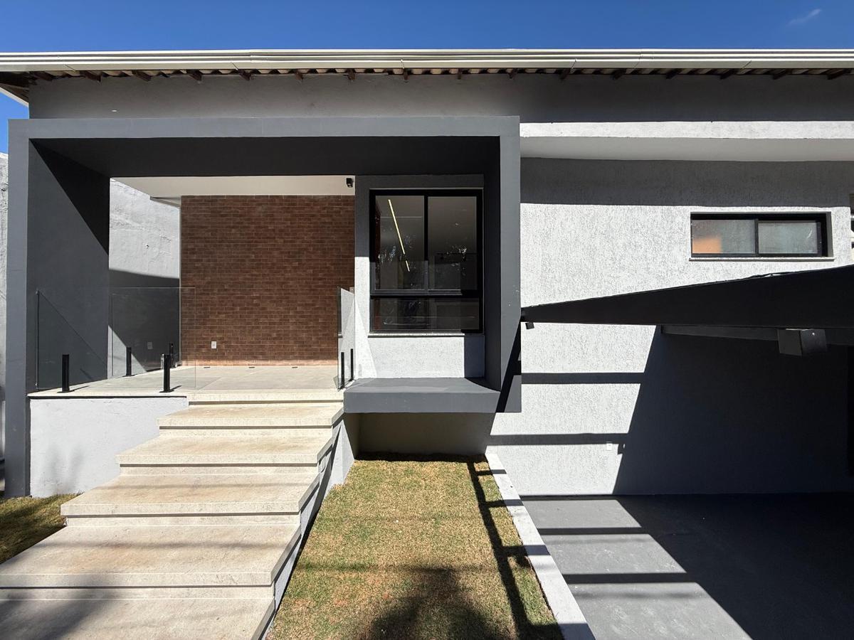 Casa, Itapoã, 3 Quartos, 2 Vagas, 1 Suíte