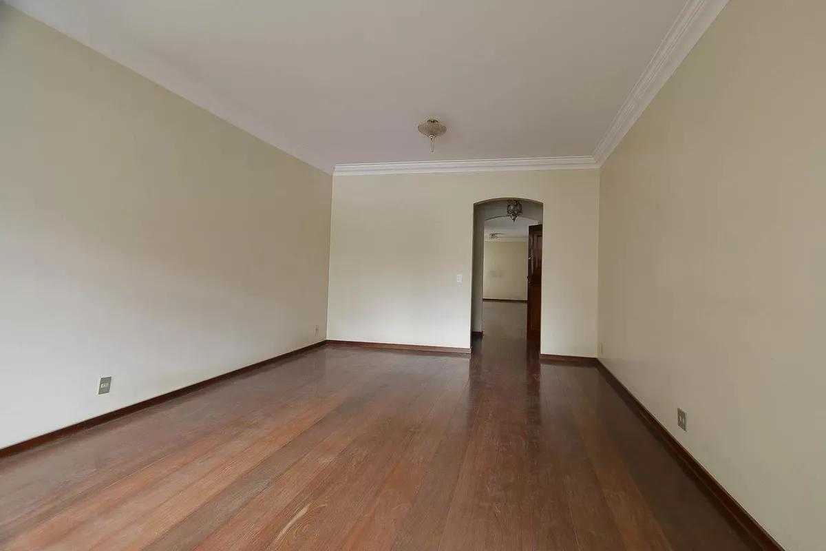 Apartamento, Funcionários, 4 Quartos, 3 Vagas, 2 Suítes