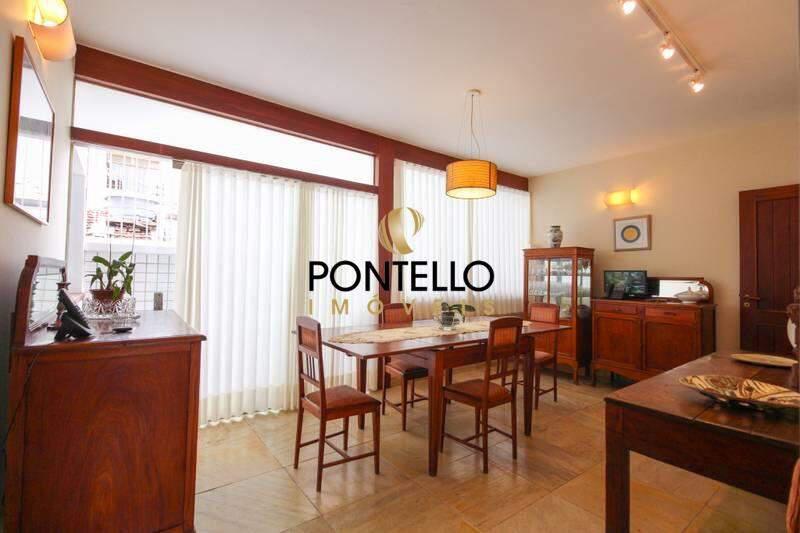 Casa, Serra, 4 Quartos, 5 Vagas, 1 Suíte