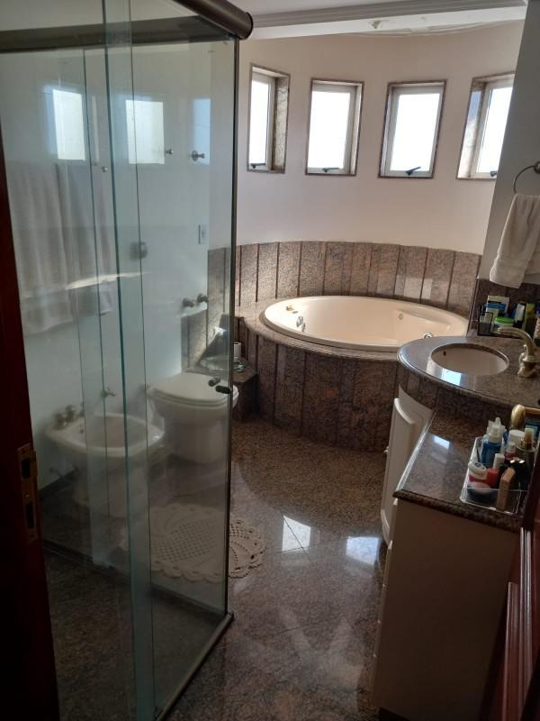 Apartamento, Centro, 4 Quartos, 2 Vagas, 1 Suíte