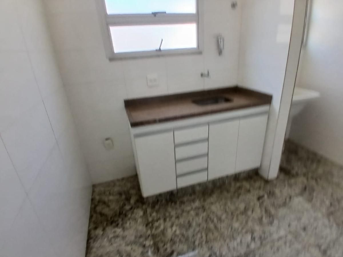 Apartamento, Estoril, 3 Quartos, 1 Vaga