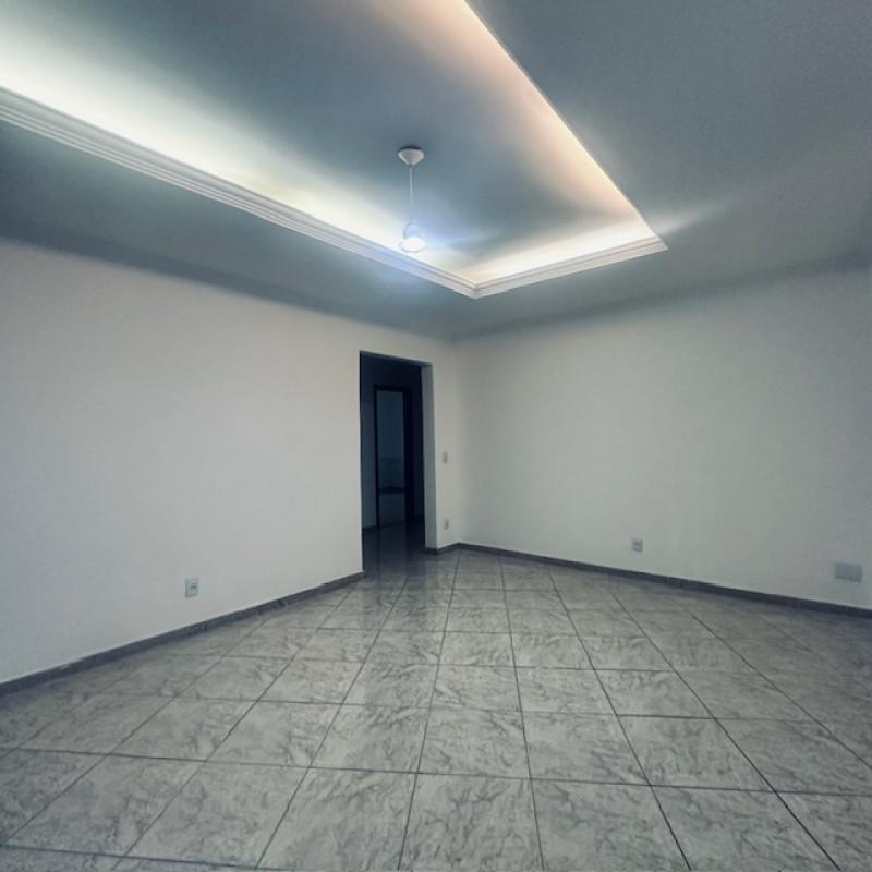 Casa, Jardim América, 2 Quartos, 1 Vaga, 1 Suíte