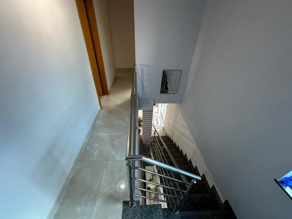 Casa, Masterville, 3 Quartos, 3 Vagas, 1 Suíte