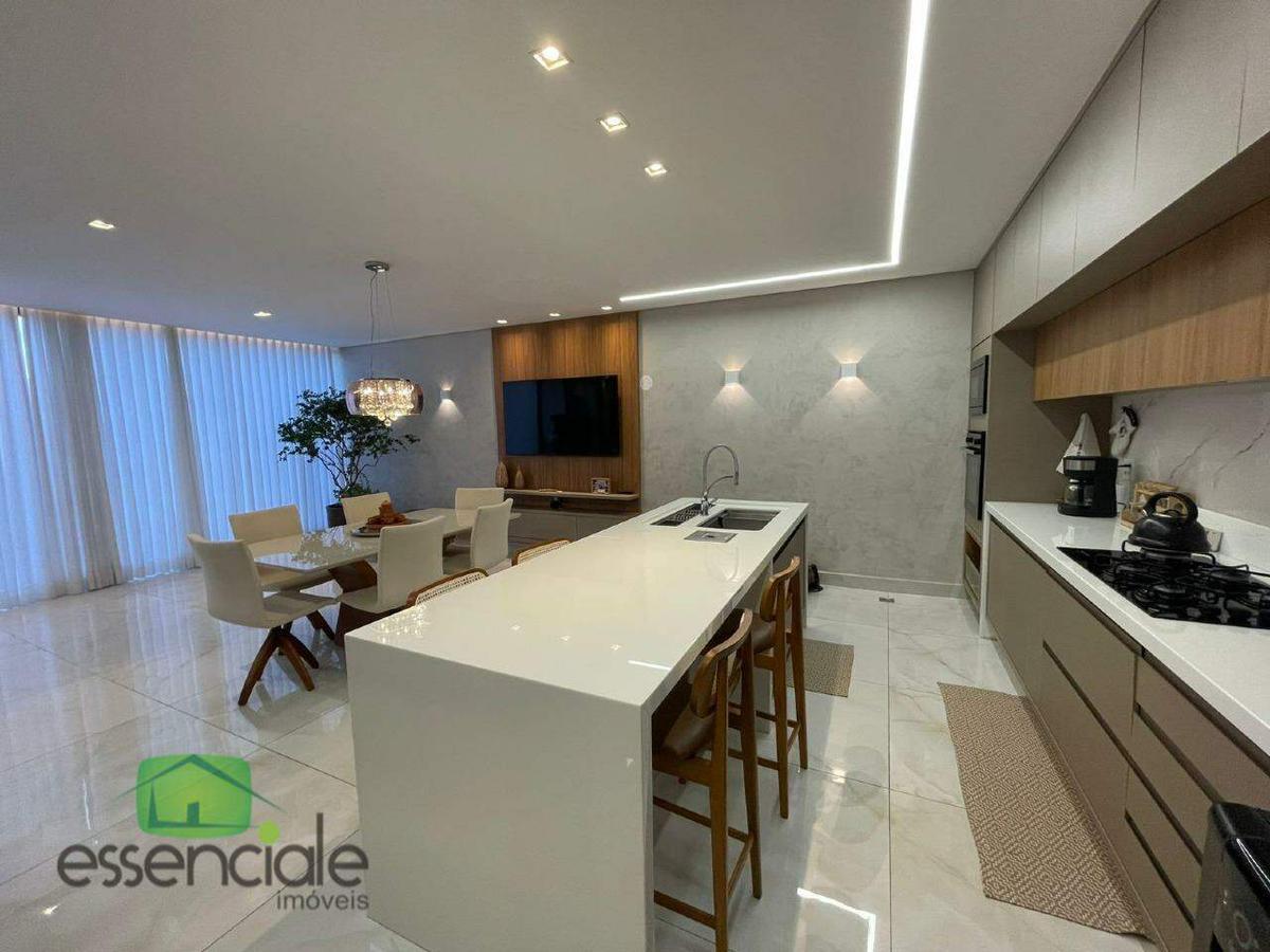 Apartamento, Centro, 3 Quartos, 4 Vagas, 1 Suíte