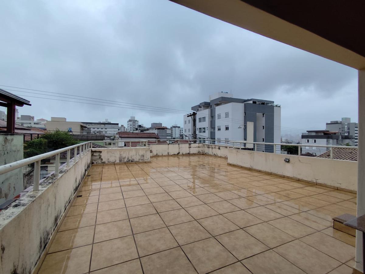 Casa, Padre Eustáquio, 6 Quartos, 2 Vagas, 2 Suítes