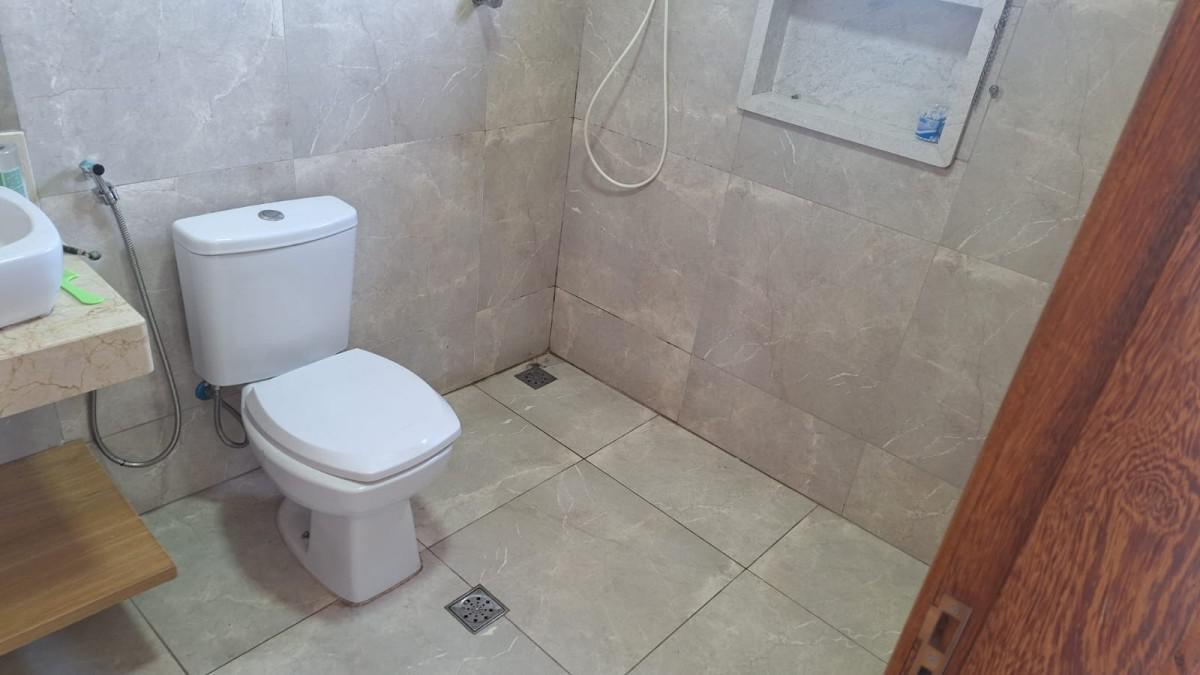 Casa, Palmeiras, 12 Quartos, 2 Vagas, 1 Suíte