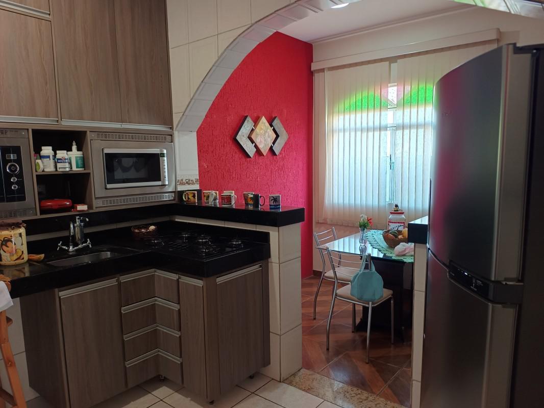 Casa, Vila Militar, 2 Quartos, 0 Vaga, 1 Suíte