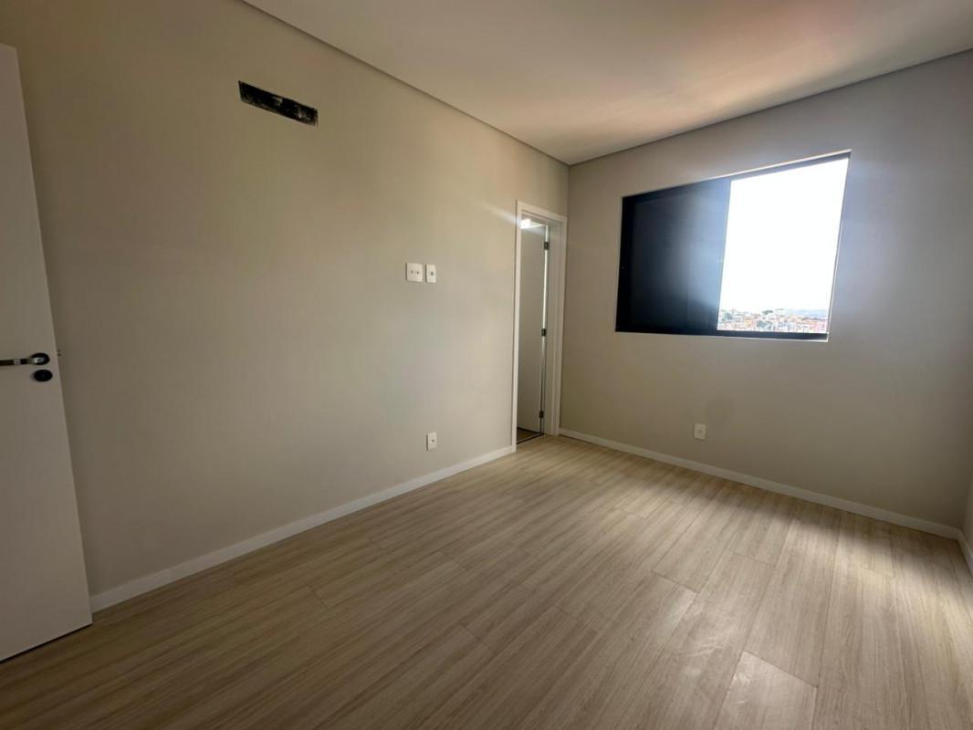Cobertura, Sagrada Família, 3 Quartos, 3 Vagas, 1 Suíte