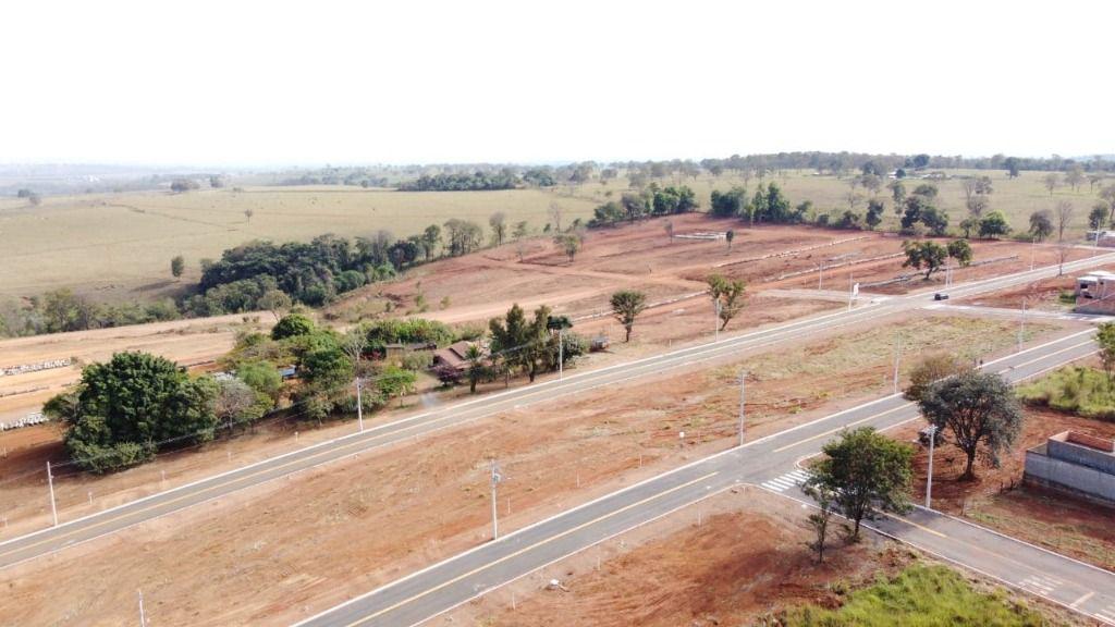 Lote, Centro, 0 Quarto, 0 Vaga