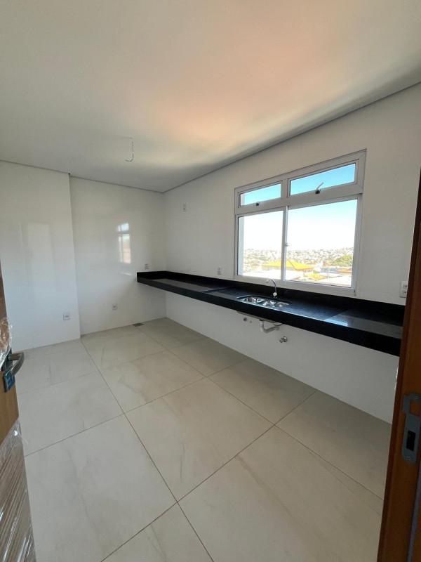 Cobertura, Jardim Industrial, 3 Quartos, 2 Vagas, 1 Suíte