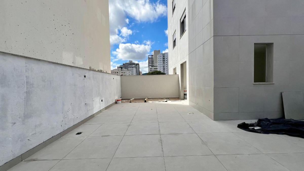 Apartamento, Santa Efigênia, 2 Quartos, 2 Vagas, 1 Suíte