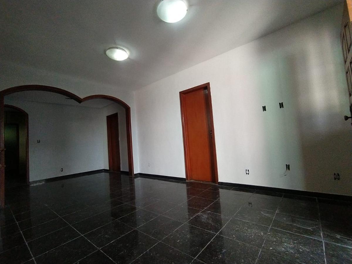 Casa, Providência, 3 Quartos, 2 Vagas, 1 Suíte