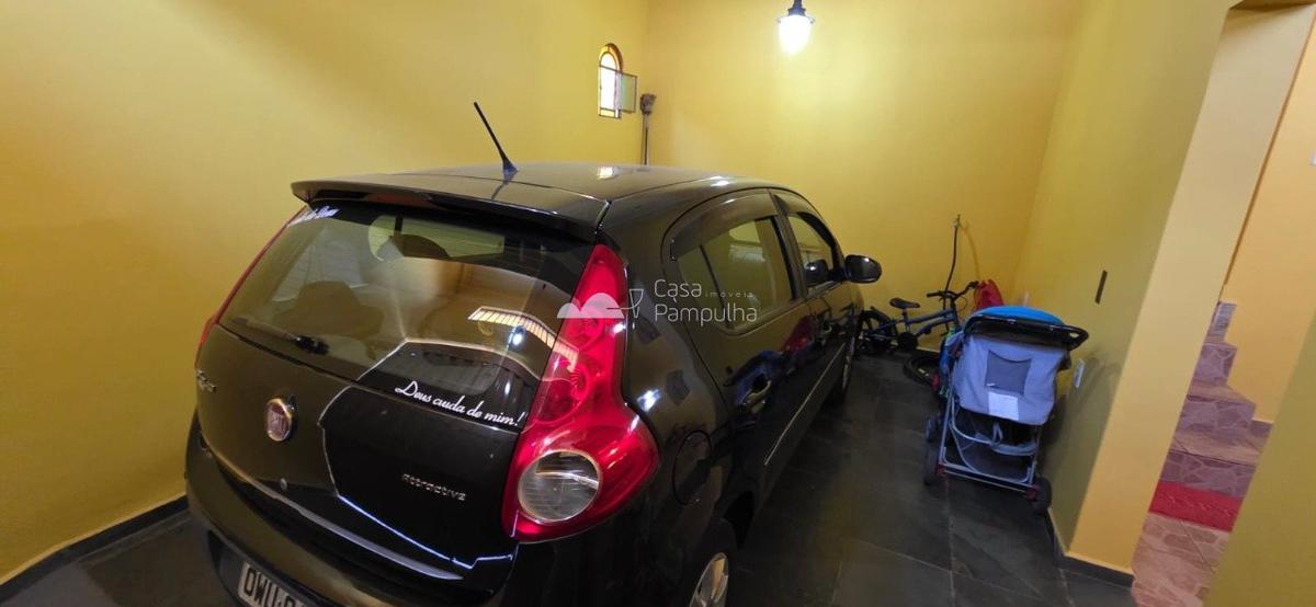 Casa, Trevo, 4 Quartos, 2 Vagas, 1 Suíte