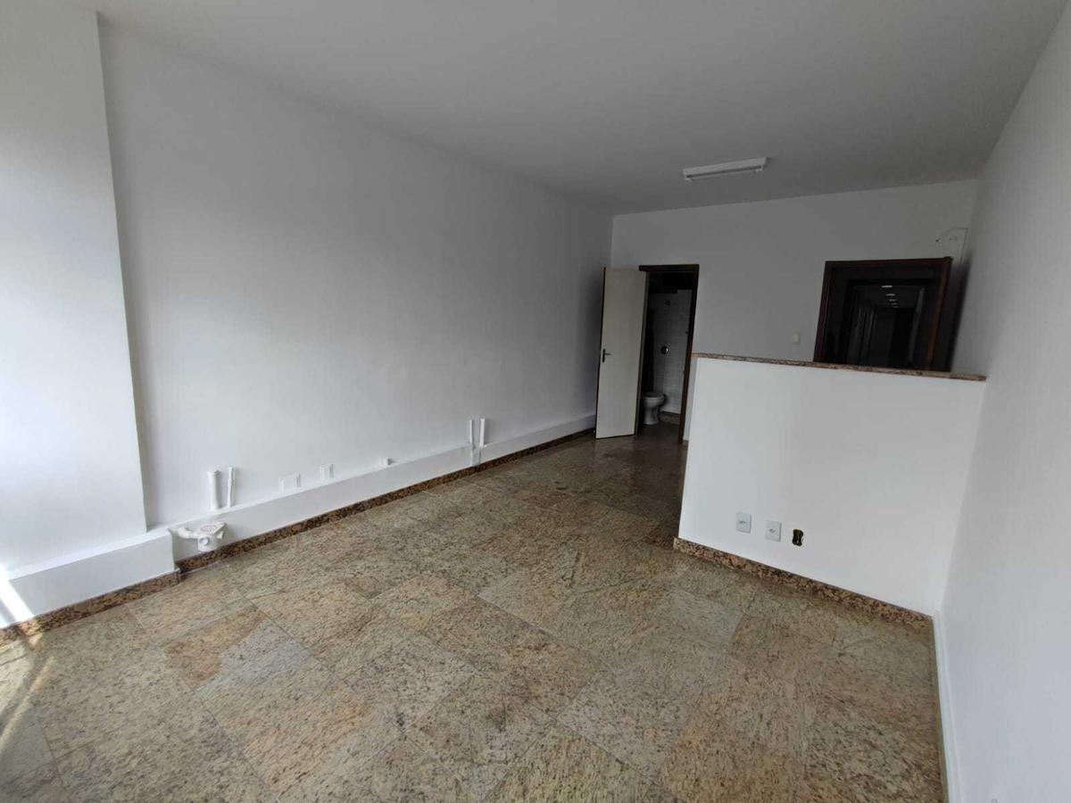 Sala, Centro, 0 Quarto, 0 Vaga