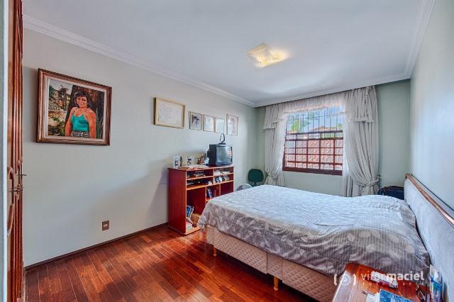 Casa, Cidade Nova, 4 Quartos, 4 Vagas, 1 Suíte