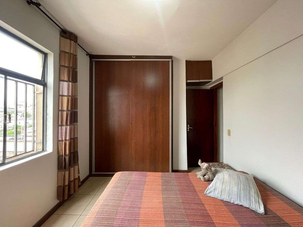 Apartamento, Floresta, 2 Quartos, 1 Vaga
