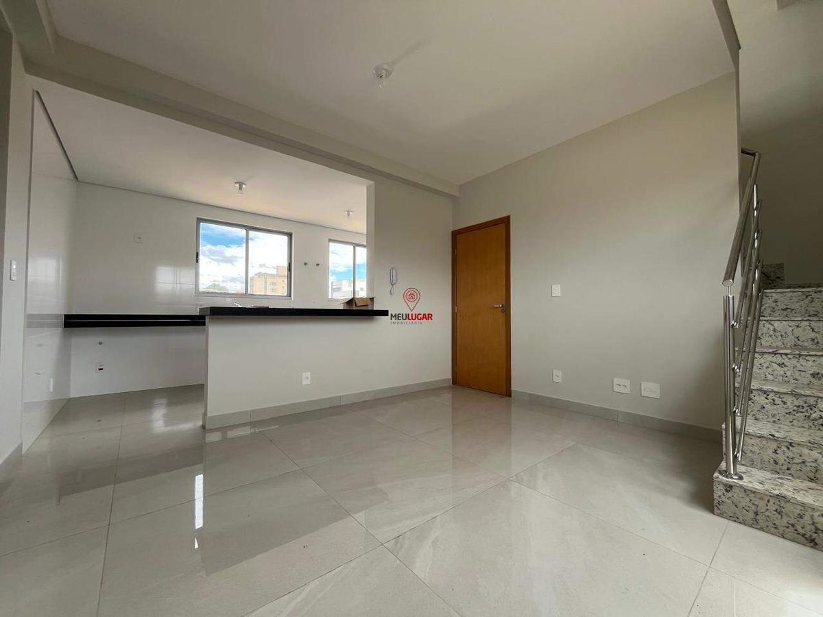 Cobertura, Barreiro, 3 Quartos, 2 Vagas, 1 Suíte