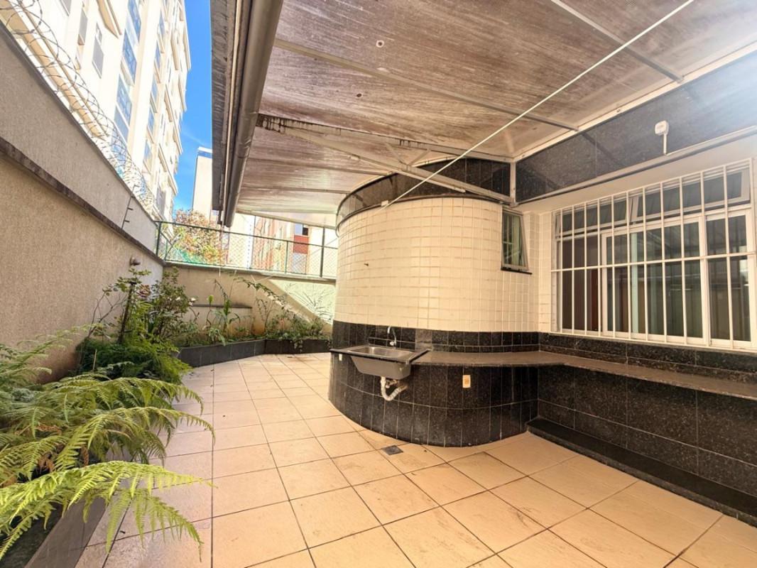 Apartamento, Funcionários, 4 Quartos, 2 Vagas, 1 Suíte