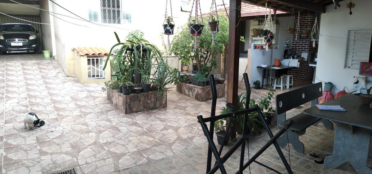 Casa, Jardim Balneário, 5 Quartos, 3 Vagas, 1 Suíte