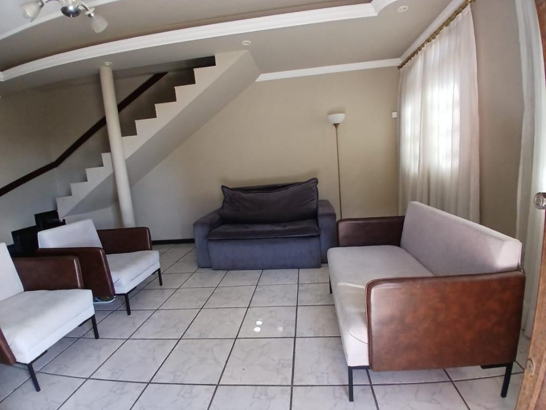 Casa, Santa Maria, 3 Quartos, 1 Vaga, 1 Suíte