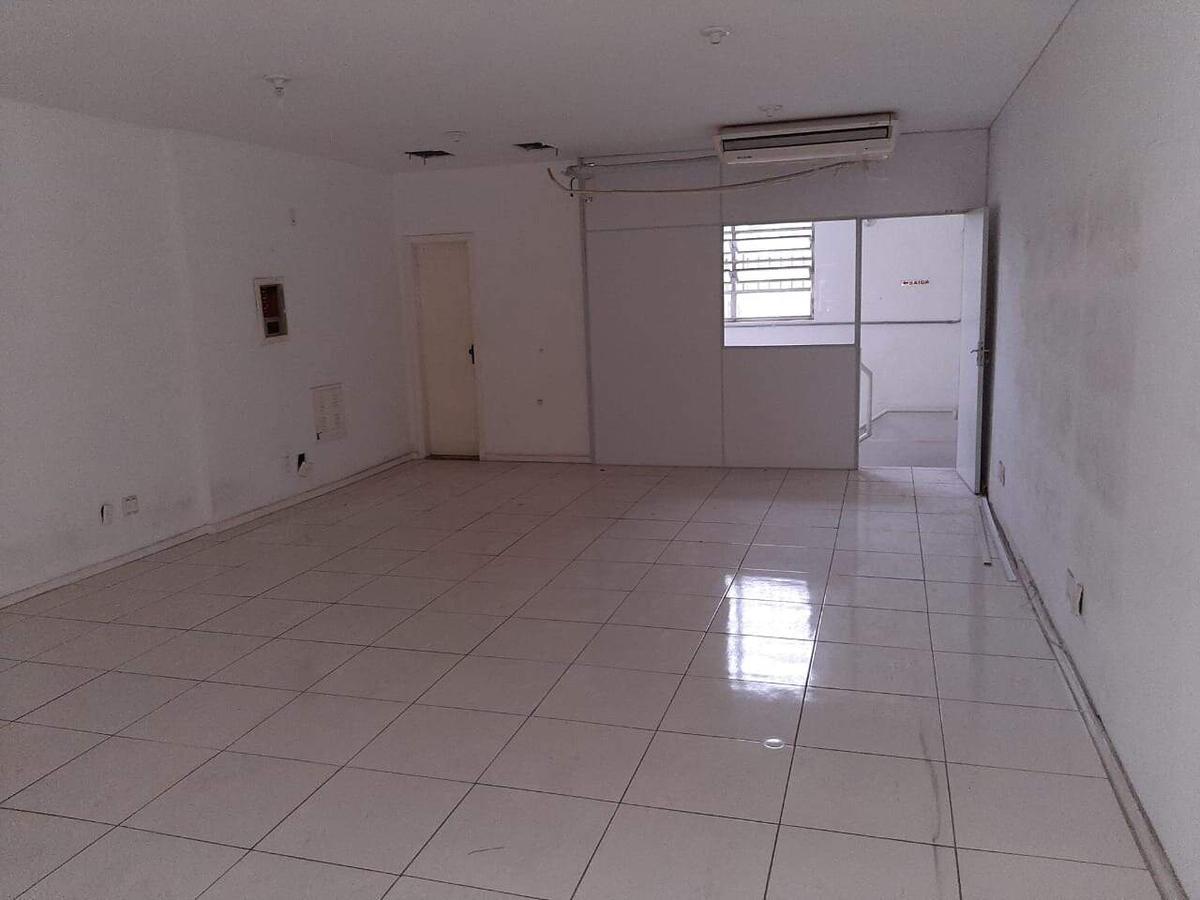 Andar, Centro, 0 Quarto, 0 Vaga