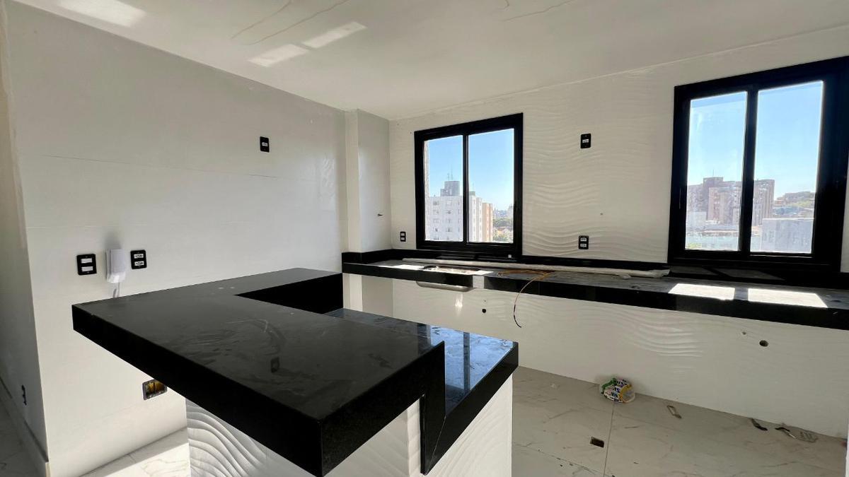 Cobertura, Santa Efigênia, 3 Quartos, 2 Vagas, 1 Suíte