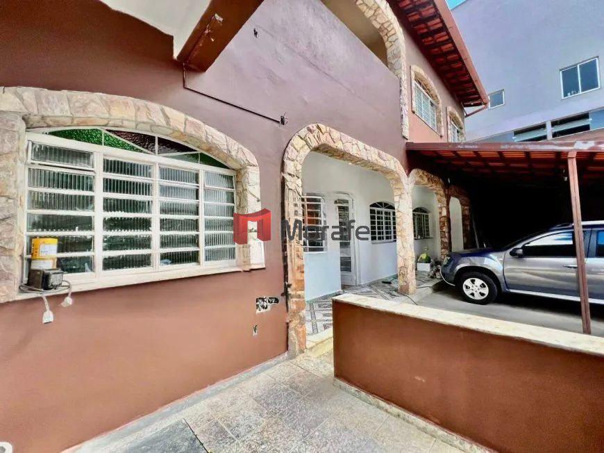 Casa, Heliópolis, 2 Quartos, 8 Vagas