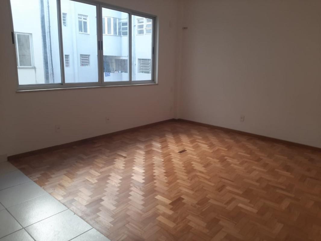 Apartamento, Centro, 1 Quarto, 0 Vaga, 1 Suíte