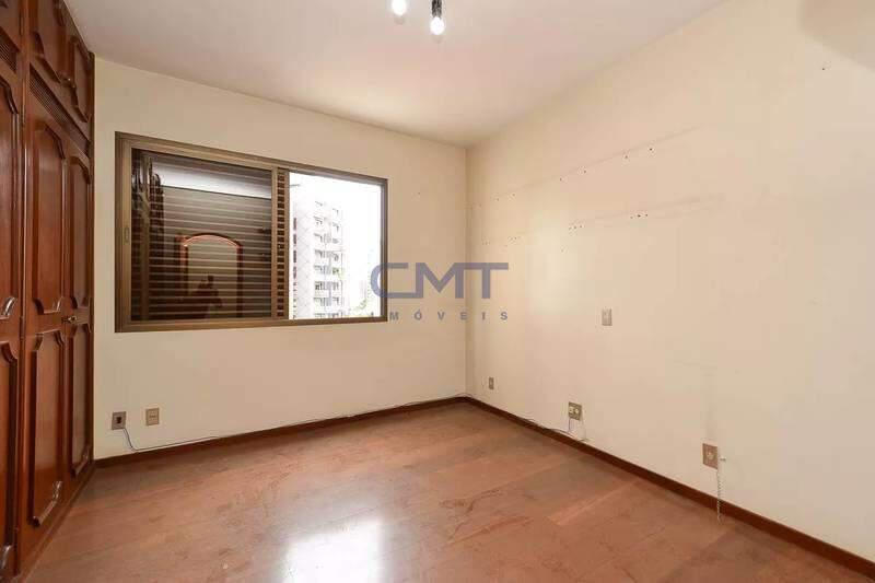 Apartamento, Funcionários, 4 Quartos, 3 Vagas, 2 Suítes