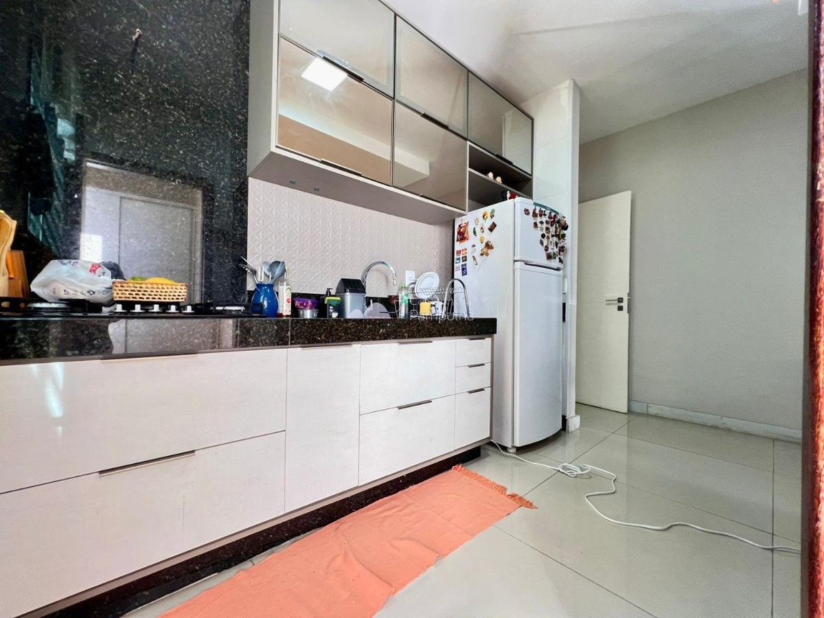 Casa, Tradição, 3 Quartos, 2 Vagas, 1 Suíte