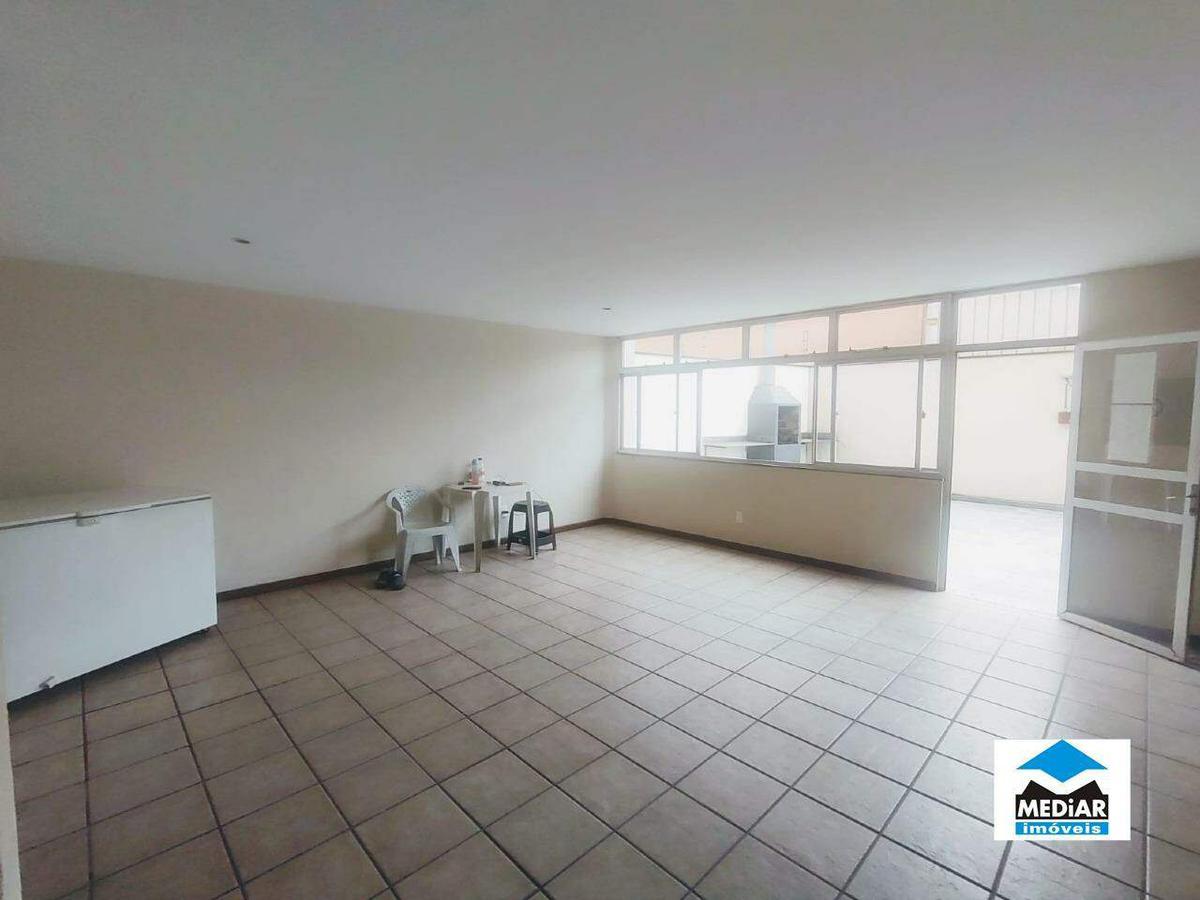 Apartamento, Floresta, 3 Quartos, 2 Vagas, 1 Suíte