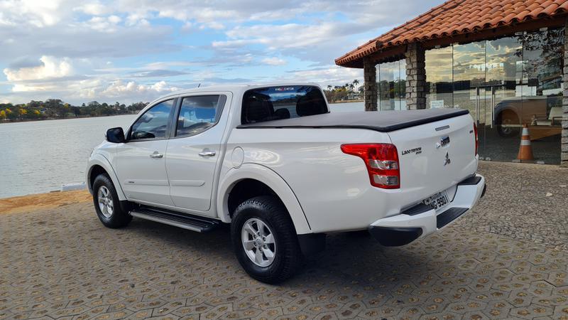 Mitsubishi L200 Triton Sport Hpe 2.4 CD Diesel Aut.