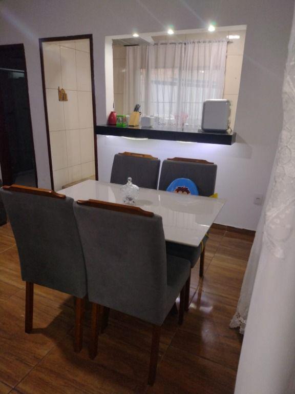 Casa, Vila Santa Cruz, 5 Quartos, 0 Vaga