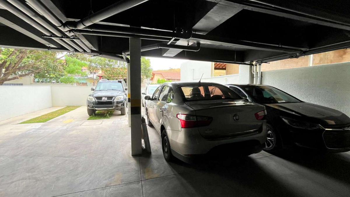 Apartamento, Casa Branca, 3 Quartos, 2 Vagas, 1 Suíte